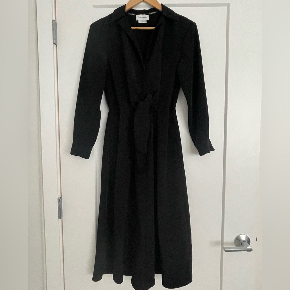 Calvin Klein Women’s Flowing Midi Shirtdress